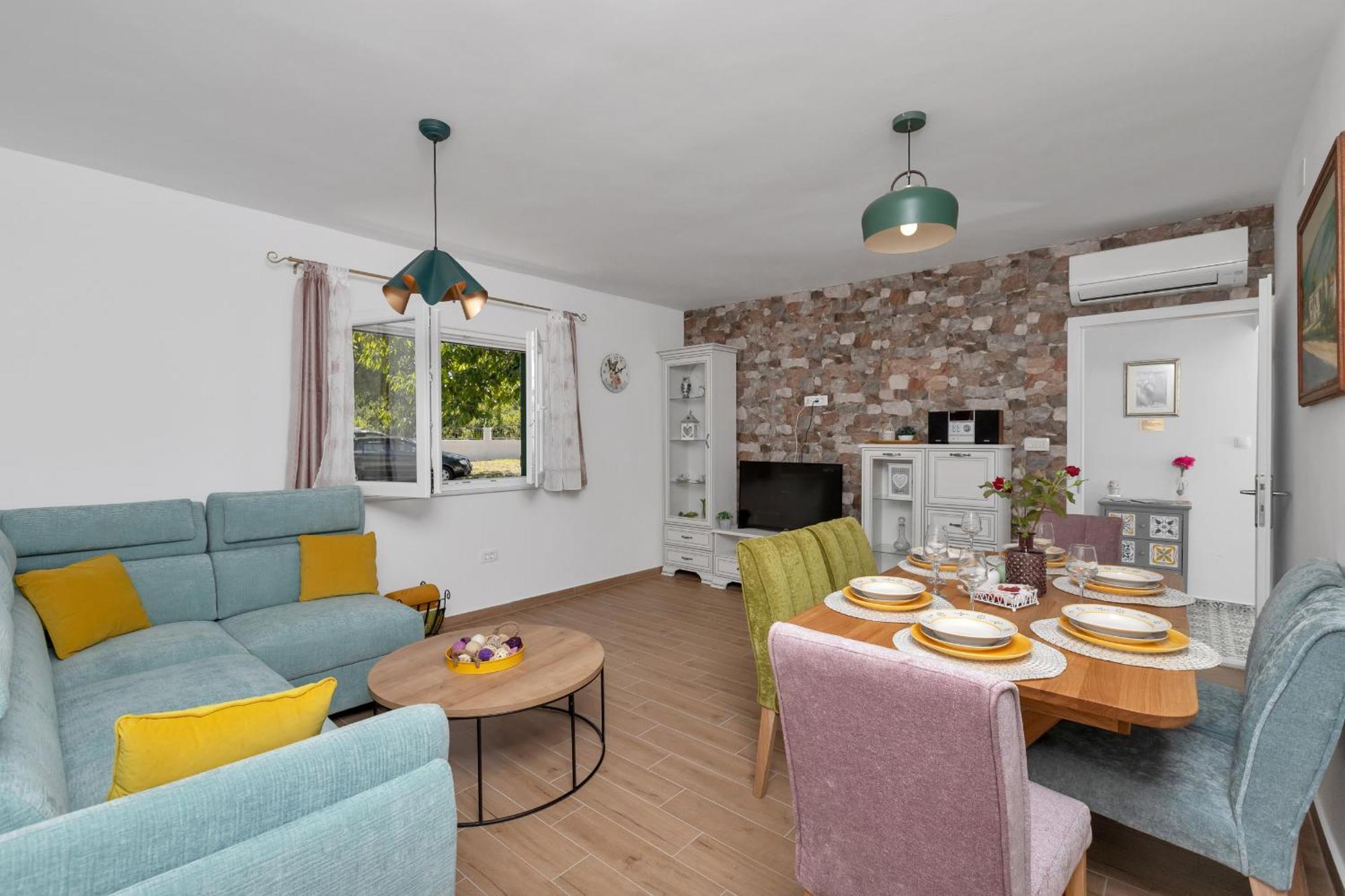 Holiday Home Danica Ozici Екстер'єр фото